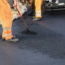 Why Choose Us For All Your Driveway Paving Needs in University, FL?